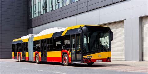 Warsaw orders 130 articulated electric buses from Solaris to replace ...