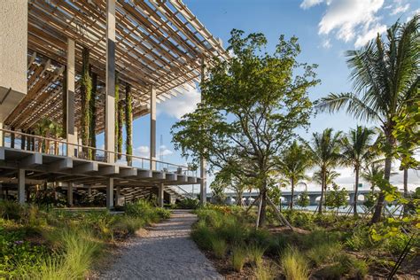 Perez Art Museum Miami by ArquitectonicaGEO, Herzog & de Meuron ...