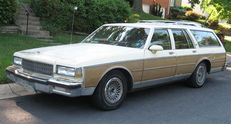 File:87-90 Chevrolet Caprice wagon.jpg - Wikipedia