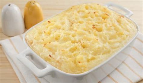 Cheesy Potato Pie Recipe - How To Make Cheesy Potato Pie