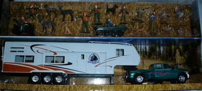 NEW RAY DODGE RAM 3500 TOY HAULER 1:32 ~ 1:24/ G SCALE | eBay