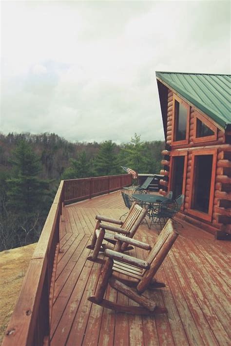 Cabins At Yellowstone | Cabins 76