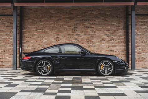 Porsche 911 Turbo S - KC & Jo