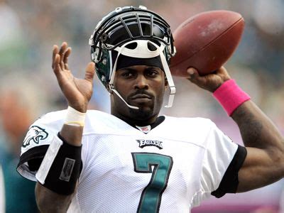 Michael Vick - QB of the Philadelphia Eagles | Michael vick, Mike vick ...