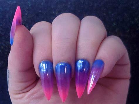 Best 23+ purple and blue nails you must try this year