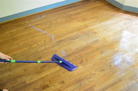 How Do You Remove Old Wax From Hardwood Floors | Floor Roma