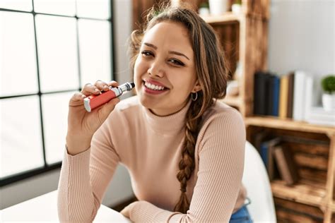 Cigarette électronique : tendances, technologie et saveurs