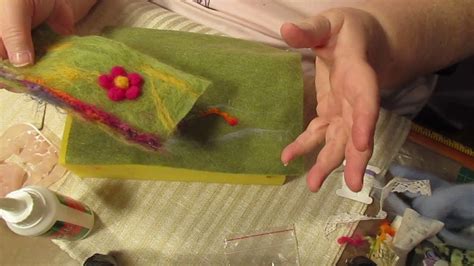 Tutorial on needle felting - YouTube