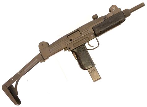 Lot 68 - Deactivated Uzi submachine gun