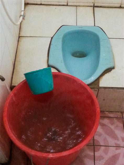 How to use a squat toilet like a boss - The Traveloguer Travel Blog