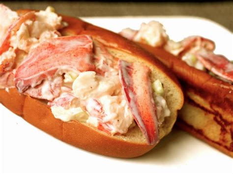 Easy Lobster Rolls - Beautiful Life Magazine