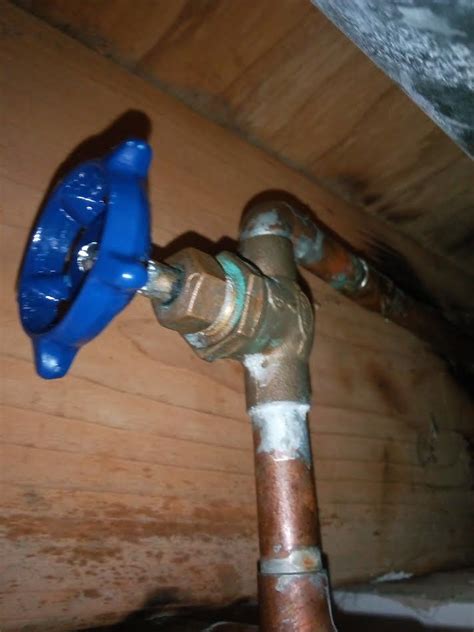 Fixing a stuck shut off valve : r/Plumbing