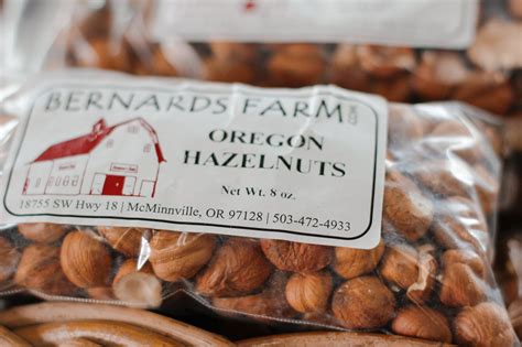 Raw, Shelled Hazelnuts – Bernards Farm