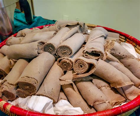 Injera (Ethiopian Flat Bread) - Chef's Pencil