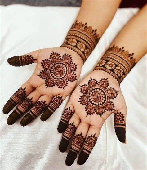 15 Best Arabic Mehndi Designs - M-womenstyle