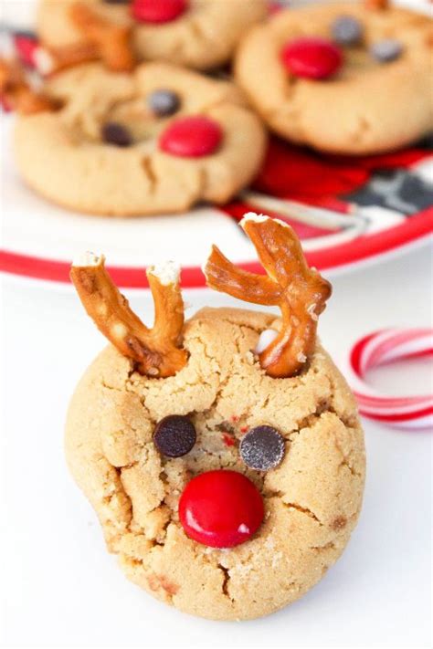 Easy Peanut Butter Reindeer Cookies - Baking Beauty