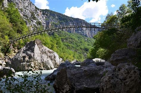 Hiking the Gorges du Verdon | self-guided walking holiday