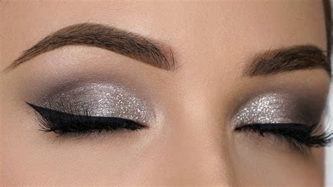 Silver Glitter Eyeshadow Tutorial | Makeupview.co