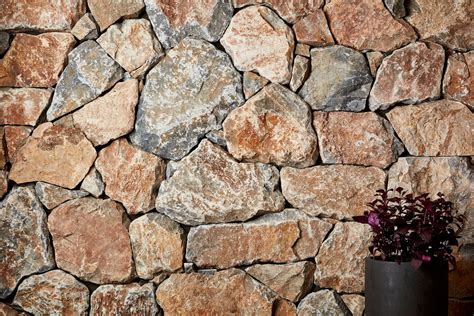 Organic Loose Stone Wall Cladding