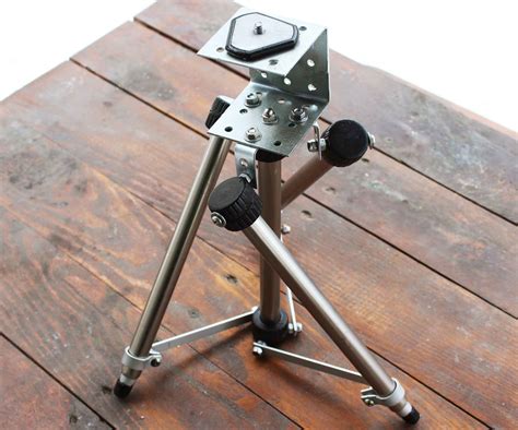 Homemade Tripod : 9 Steps (with Pictures) - Instructables