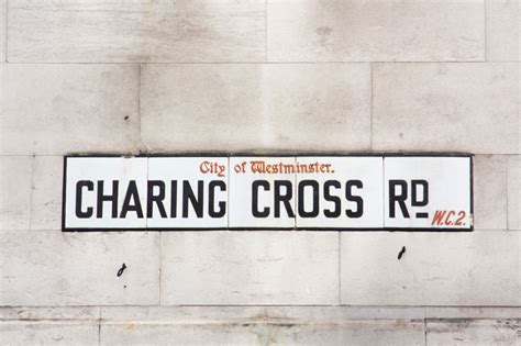 A book for typography lovers: London Street Signs tells the story of ...