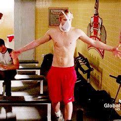 Glee Recap: Holding Out For a Hero