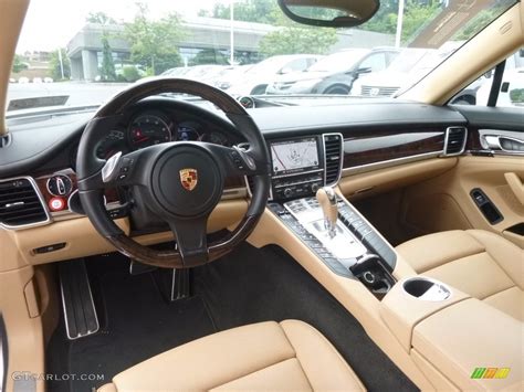 2015 Porsche Panamera 4 Dashboard Photos | GTCarLot.com