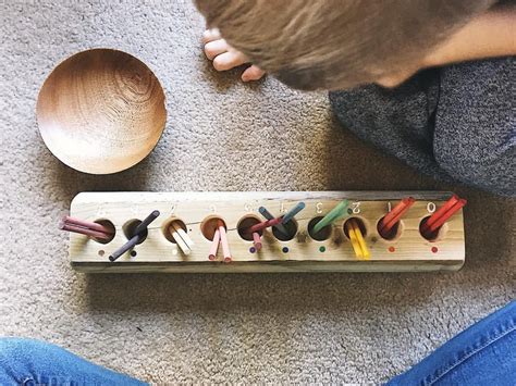 Teaching colour, Montessori sensorial, diy Montessori, wooden learning ...