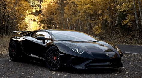 LAMBORGHINI AVENTADOR IN BLACK - Limoandsupercarhire