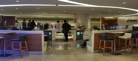 Review: Air China Business Class Lounge - Shanghai Pudong