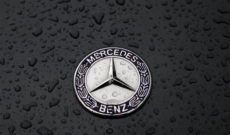 Mercedes Benz Logo Wallpapers, Pictures, Images