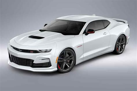 The 2024 Chevrolet Camaro: A Farewell to an Icon - Build, Price, Option