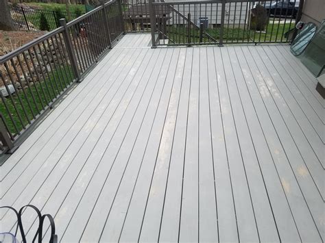 Benjamin Moore Arborcoat Stain Review: Expert Exterior Deck Stain Ratings