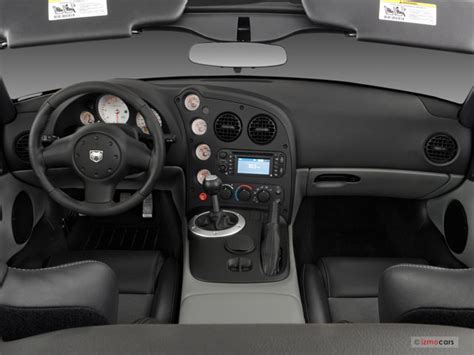 2008 Dodge Viper Interior | U.S. News & World Report