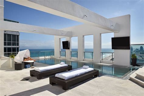 Unwind in Style: Discover the Finest Miami Beach Hotels with Balcony ...