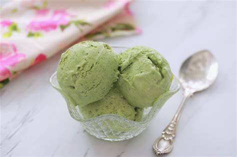 Green Tea Ice Cream (No Machine) - Gemma’s Bigger Bolder Baking