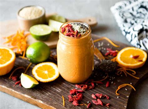 The Sweet Orange Superfood Smoothie | Citrus, Goji Berries & Hemp