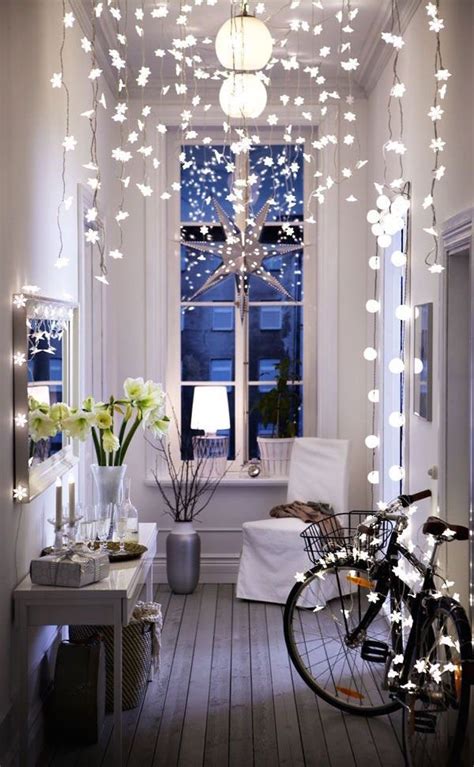 21 Indoor Christmas Lights Decoration Ideas - Feed Inspiration