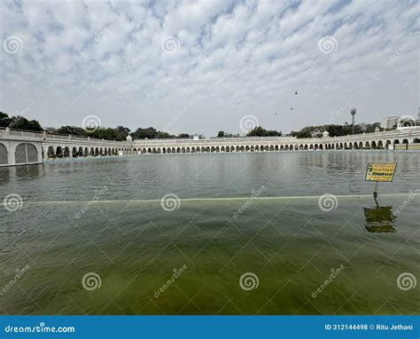 Gurudwara Bangla Sahib in Delhi, India Editorial Stock Photo - Image of ...