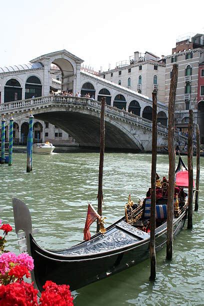 110+ Gondolier Singing Stock Photos, Pictures & Royalty-Free Images ...