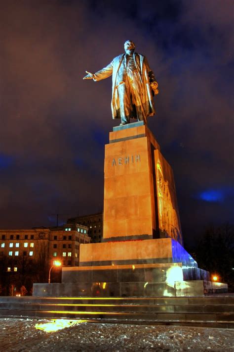 Monument to Lenin - Kharkiv by VitSmirnov on DeviantArt