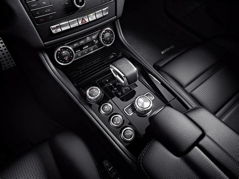 Mercedes-Benz CLS Interior Photos | eMercedesBenz