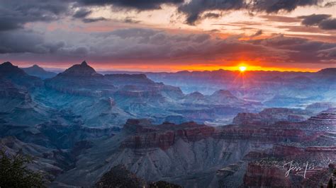 Rim Light | Grand Canyon National Park, Arizona | USA | Jess Lee Photos