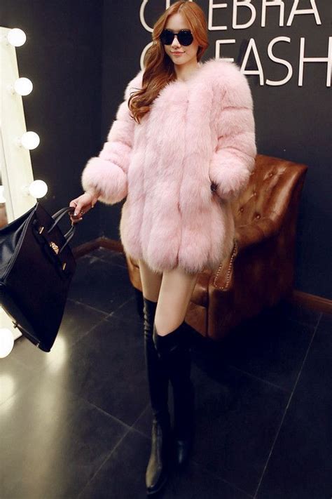 Faux Pink Fur Coats Outfits, Fur clothing | Outfits With Faux Fur Coats ...