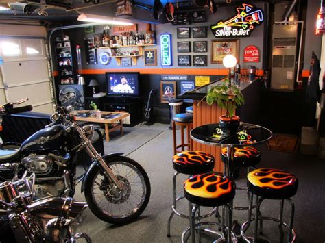 Build the Ultimate Garage Man Cave!