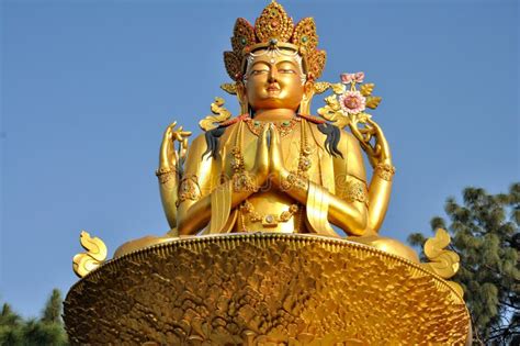 Buddha Statue Royalty Free Stock Photo - Image: 30019385