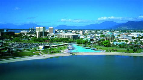 Trinity Beach, Cairns Beaches & Surrounds