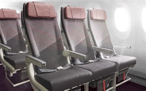 Which Airlines Offer the Best Economy Seats in Widebody Aircraft?