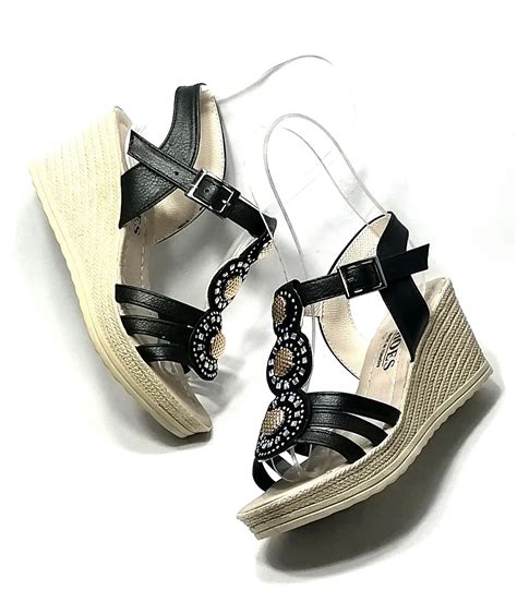 Women’s Smart Casual Modern Design Shoes