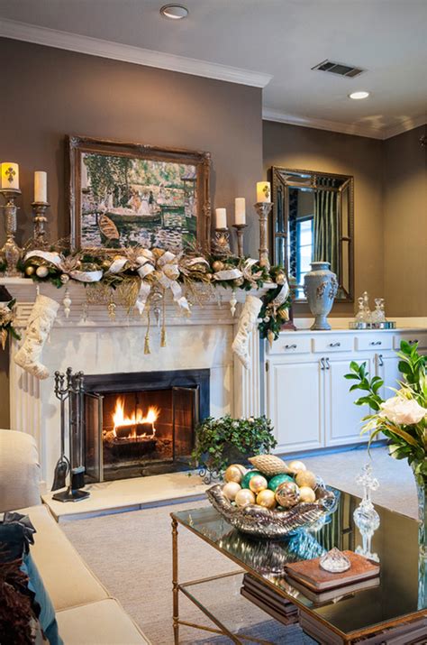 Christmas Mantel Décor Ideas | My Decorative